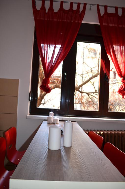 Apartmants Night Lux Ni Cameră foto